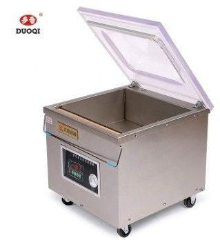 Microcomputador programado para selar rapidamente carne vegetais frutas mantenha-as frescas e portáteis